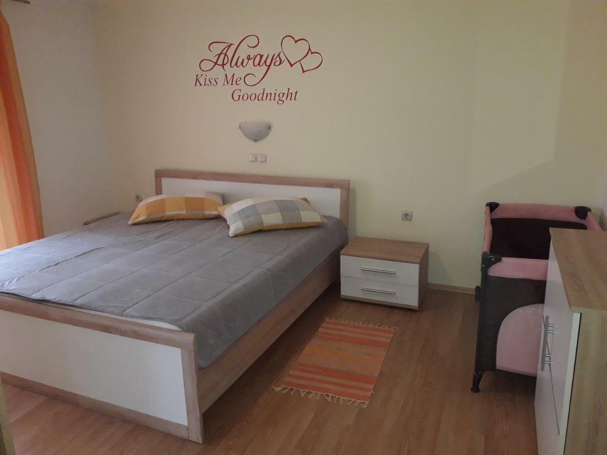 Apartments Rajka Lopar Dış mekan fotoğraf